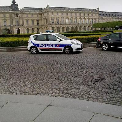 Семь человек задержаны на западе Франции по подозрению в подготовке теракта