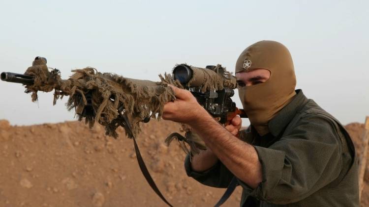 Курдские боевики вместе с силами коалиции США провели рейд в сирийской провинции Дейр-эз-Зоре