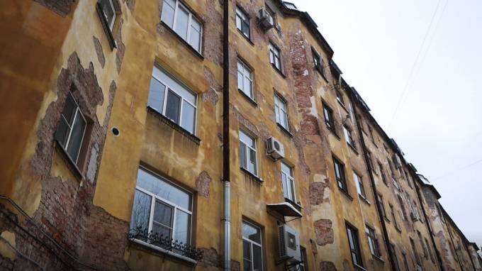 В Петербурге отремонтируют 255 зданий в рамках программы "Наследие"