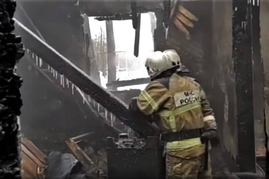 Появилось видео с места гибели 11 человек на лесопилке в Томске