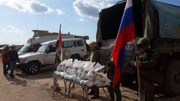 Россия оказывает помощь мирным сирийцам в провинции Идлиб