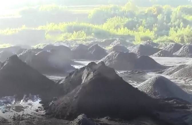 В Кузбассе двое мужчин получили условные сроки за незаконную добычу угля на 8 млн рублей
