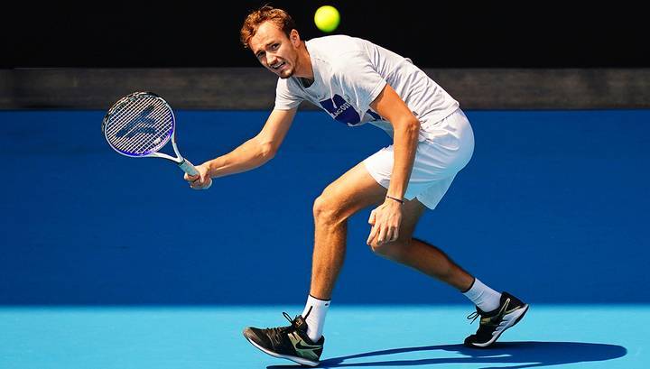 Australian Open. Даниил Медведев прошел барьер первого круга