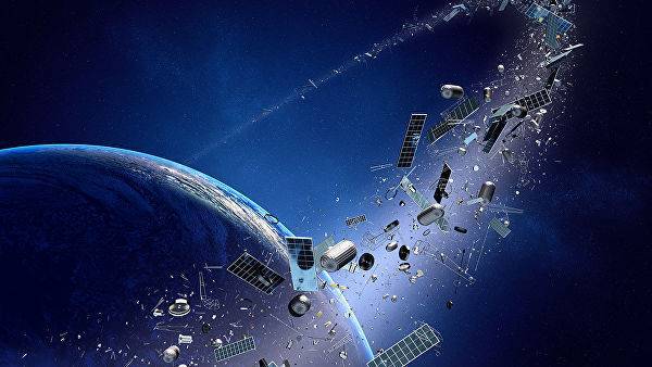 Российские ученые предложили способ уборки космического мусора