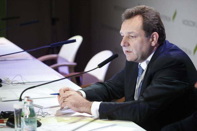 Главу департамента Москвы по конкурентной политике освободили от должности