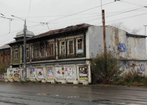 Пять лет тюрьмы грозит челябинцу за поджог дома на улице Труда, который является объектом культурного наследия