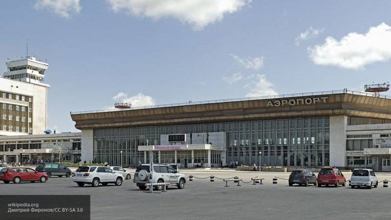 Человека с подозрением на вирус из Китая сняли с рейса в аэропорту Хабаровска