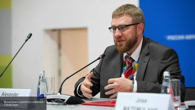 Малькевич призвал Россию возглавить борьбу за свободу слова в соцсетях