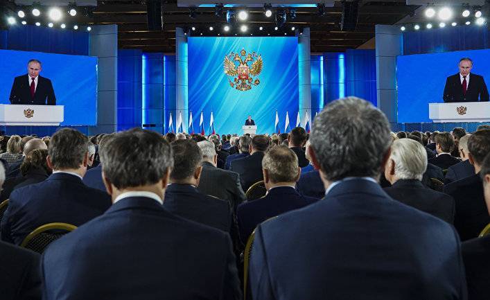 Путин, Трамп и деглобализация: оба оказываются необходимыми лидерами, учитывая исторический момент и интересы общества (Труд. Болгария)