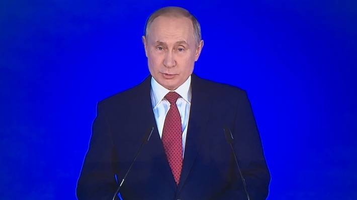 Путин заявил, что России нужна крепкая президентская власть