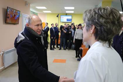 Путину показали новую детскую поликлинику