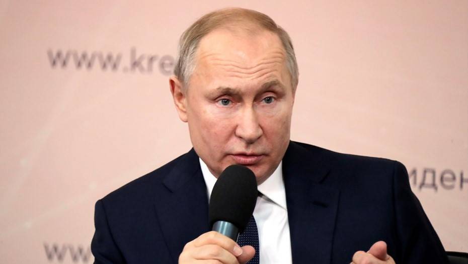 Путин рекомендовал малоимущим семьям до конца года написать заявления на детские пособия