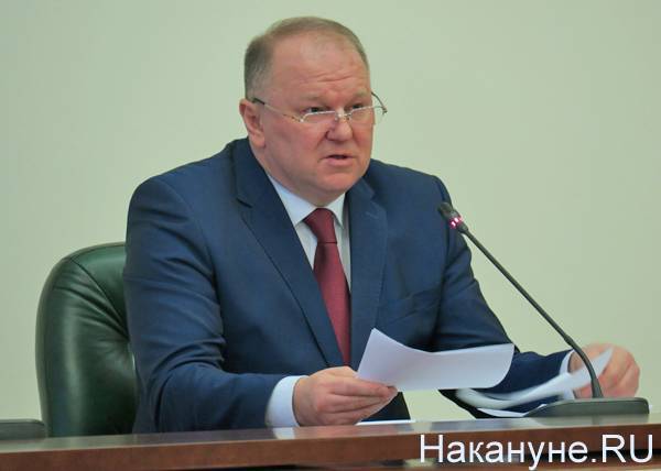 "Считаем информацию фейком": в уральском полпредстве заявили, что Цуканов не писал заявления об отставке