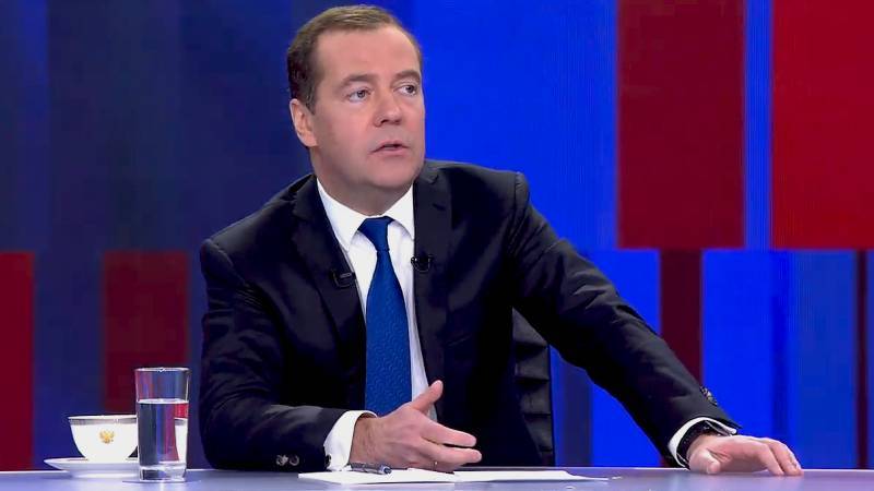 Медведев может сосредоточиться на партийной работе