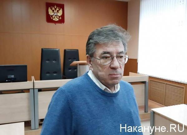 Курганский областной суд отменил приговор в отношении директора аэропорта Дмитрия Коваленко
