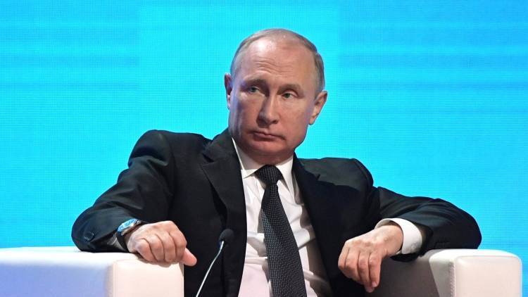 Путин заявил, что создание поста «наставника», как в Сингапуре, станет губительным для РФ