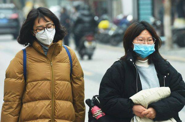 Число зараженных коронавирусом в Китае достигло 570 человек