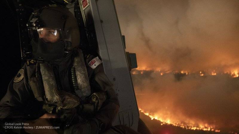 Аэропорт Канберры закрыт из-за лесных пожаров