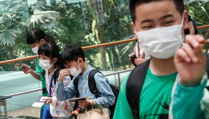 Число заболевших вирусной пневмонией в Китае растет каждый час
