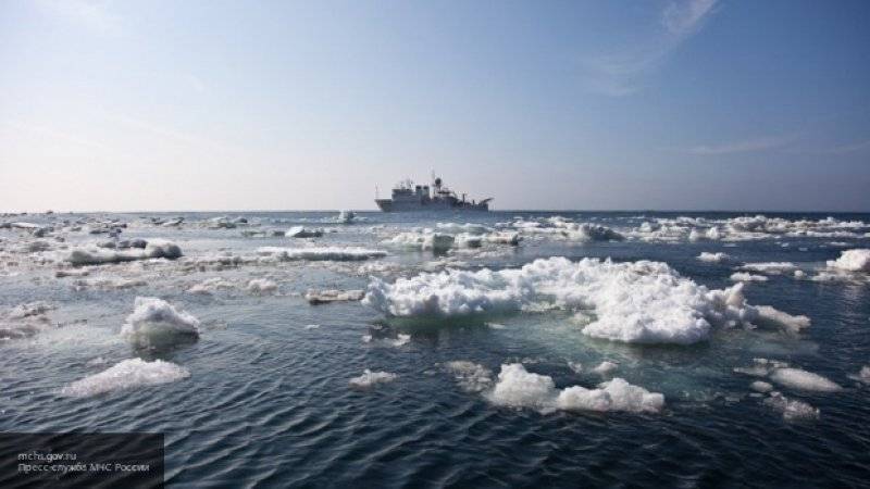 Помощь потребовалась шести морякам с горящего траулера "Энигма Астралис" - nation-news.ru - Петропавловск-Камчатский
