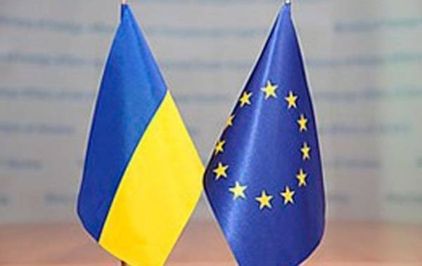 Киев: Украина отказалась от таможенного союза с ЕС