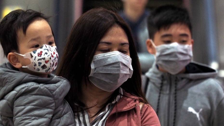 Китай изолирует еще один город из-за нового коронавируса