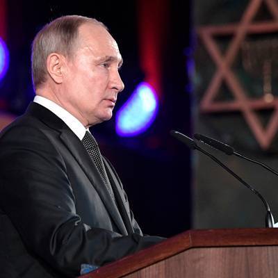 Путин назвал справедливым гнев в отношении нацистов в связи с содеянным во Вторую мировую войну