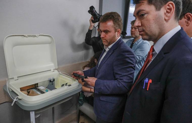 Владимир Путин - ЦИК не поддерживает электронное голосование по изменениям в Конституции - news.ru - Россия