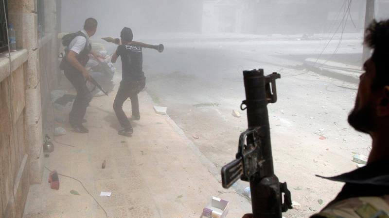 Сирийские боевики продолжают атаковать мирных жителей Триполи