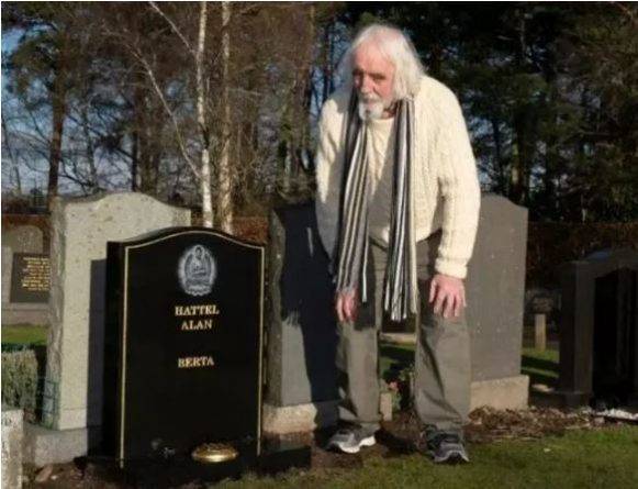 Мужчина нашел на кладбище собственную могилу — и понял, почему ему месяцами никто не звонил