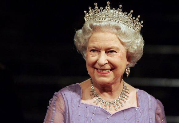 Королева Елизавета подписала документ о Брексите