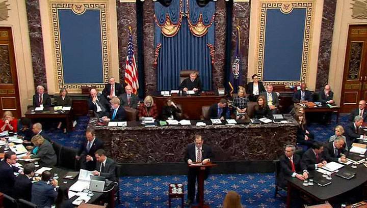 В сенате США демократы приводят аргументы за отстранение президента Трампа от власти