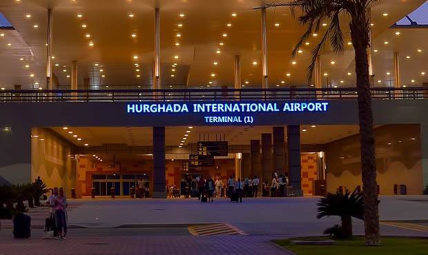 В аэропортах Хургады и Шарм-эль-Шейха для россиян сделали отдельные выходы на посадку