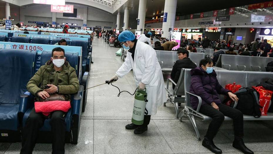 Жертвами коронавируса стали 26 человек, заражены 830, в Китае закрыли еще 12 городов