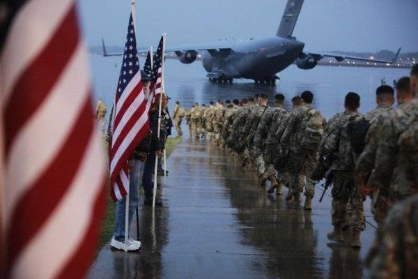 США «заморозили» миссию в Ираке: «Не считаем, что должны выводить войска»