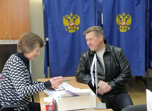 Мэр Новосибирска предложил закрепить в Конституции прямые выборы мэров 15 городов России