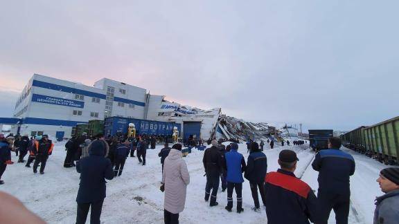 Эвакуированы более 20 человек, есть пострадавший: появились подробности обрушения крупного завода в Кузбассе
