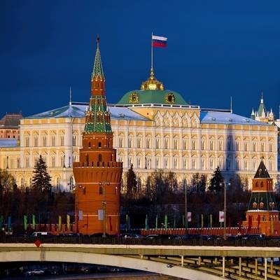 Кремль объяснил смысл предложения Путина созвать саммит пяти государств