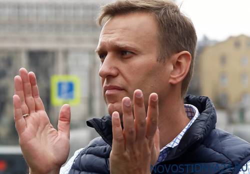 Терроризм: Серуканов рассказал, на что могут идти деньги Навального