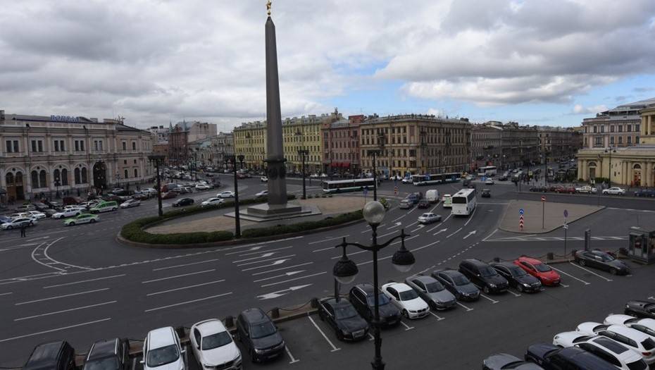 Власти Петербурга рассказали, где в 2020 году появятся 10 новых парковок