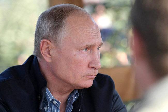 Путин своих не бросает: о новых назначениях в Кремле