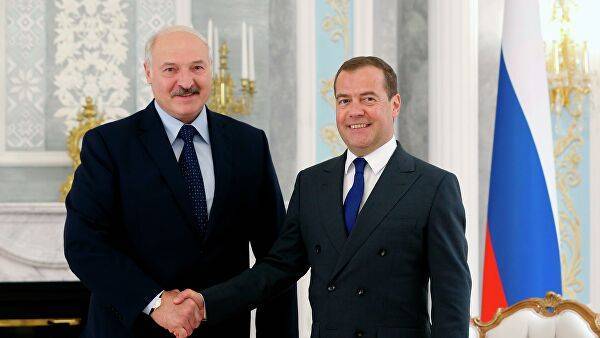 В окружении Медведева ответили на претензии Лукашенко