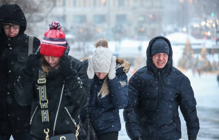 Сильный ветер и гололедица ожидаются в московском регионе