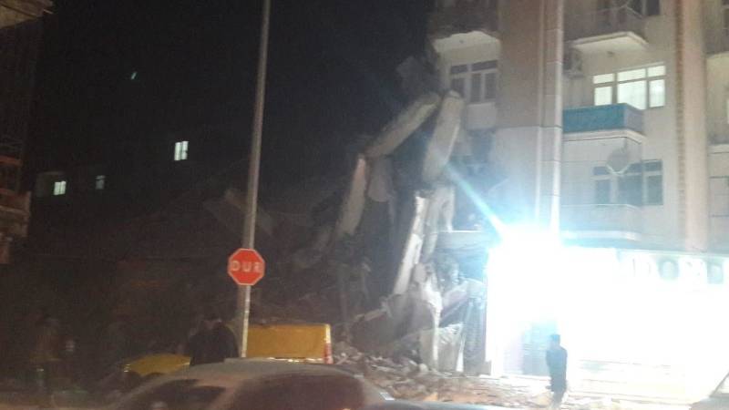 Количество жертв землетрясения в Турции увеличилось до 21