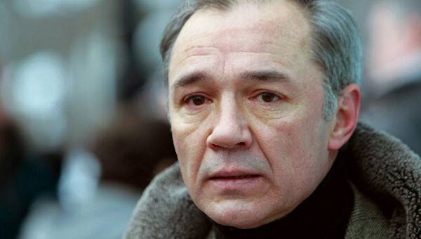 «Пошел на поправку»: Леонов-Гладышев больше года не может оправиться от избиения