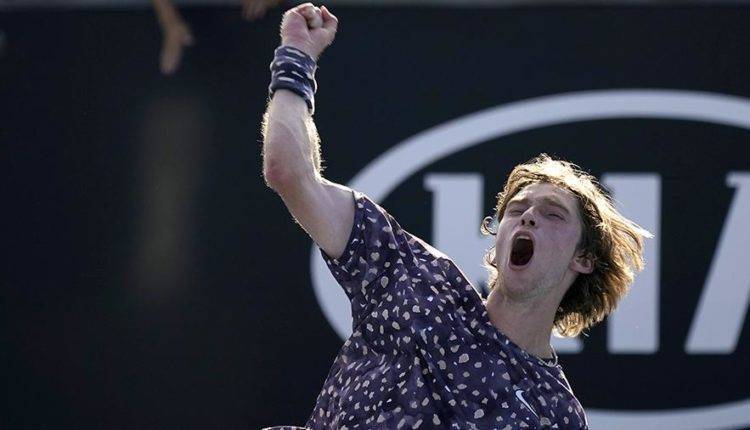 Теннисист Рублев победил Гоффена в третьем раунде Australian Open