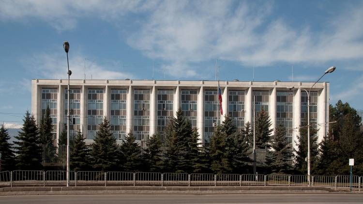 МИД РФ расценил высылку российских дипломатов из Болгарии как провокационный шаг