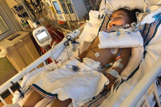 Девочку из Калифорнии госпитализировали со штаммом коронавируса
