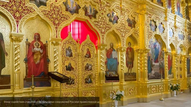 Представитель РПЦ: Золотые купола церквям нужны для создания культурной ценности
