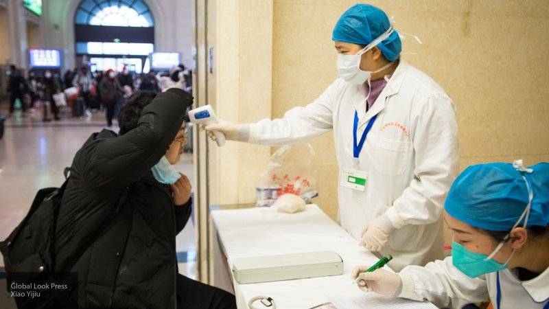 Появилось видео из переполненной из-за коронавируса китайской больницы